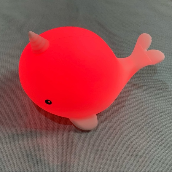 Baby Whale 🐳 USB Chargeable Color Changing Night Light Desk‎ Lamp Kids Room - Picture 3 of 11